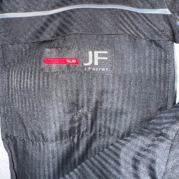 J. Ferrar Black and White Floral Suit- 33R Slim Pant; 40S Slim Blazer/Jacket - Picture 5 of 5